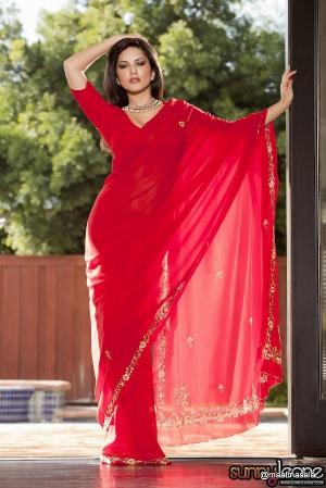 20.jpg Red Saree Blouse Nude Photoshoot