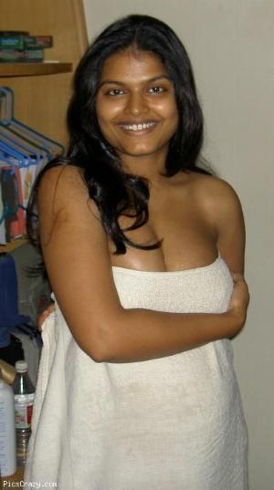Arpitha_38.jpg Arpitha Bhabhi Nudes