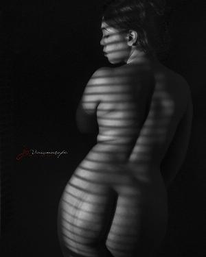 107740587_103850.jpg Riya (Jhilik) Desi Model Nude Photosession