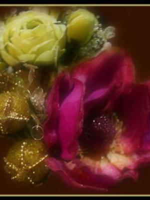 Gaisma_(19).jpg Abstract